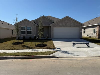 Living area at 20400 Tuberville Ln - 3 bed 2 bath home