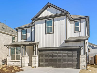 Living area at 205 Singing Dove WAY - 4 bed 3 bath home