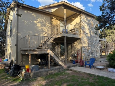 Living area at 20700 Bonanza St - Lago Vista Travis Plaza, Lago Vista, TX