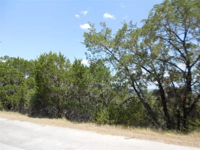 Living area at 21000 High Dr - Country Club Estates Sec 09, Lago Vista, TX