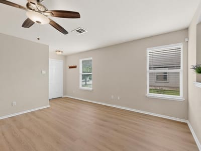 Kitchen at 211 Lidell ST - 3 bed 2 bath home