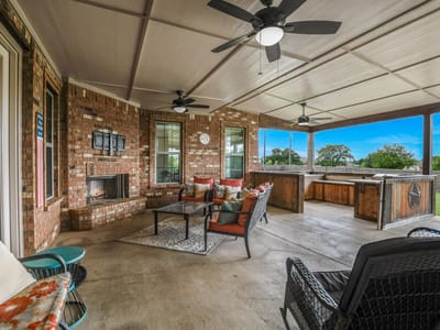 Living area at 212 Christine LN - 4 bed 2 bath home