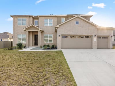 Primary bedroom at 213 Great Lawn Bnd - 5 bed 3 bath home