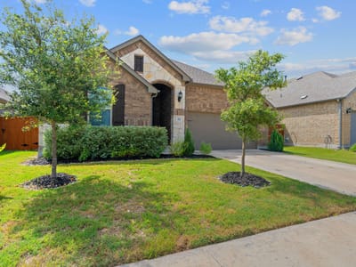 Living area at 213 Treasure Trove Path - 3 bed 2 bath home