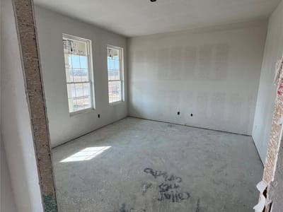 Living area at 216 Gus Loop - 3 bed 2 bath home