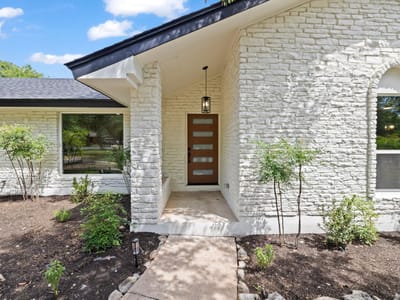 Primary bedroom at 216 Sinuso DR - 4 bed 2 bath home