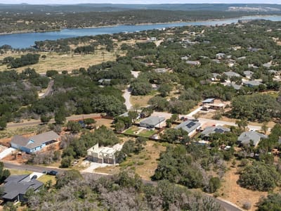 Bathroom at 21800 Cardinal Ave - Emerald Bend Sec 01, Lago Vista, TX
