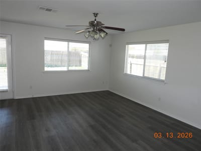 Living area at 219 Lidell St - 4 bed 2 bath home