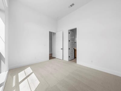 Bathroom at 221 Maton WAY - 4 bed 4 bath home