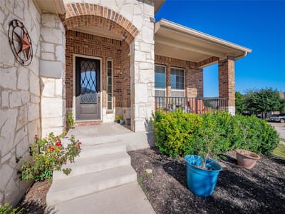 Living area at 22108 Cross Timbers BND - 3 bed 2 bath home