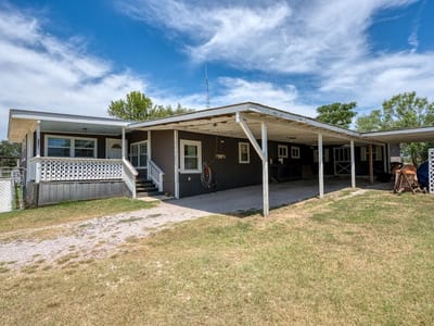 Primary bedroom at 225 E Greencastle - 2 bed 2 bath home