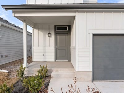 Living area at 2310 Castillo DR Unit #71 - 3 bed 2 bath home