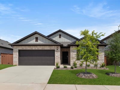 Living area at 2428 Ambling Trl - 3 bed 2 bath home
