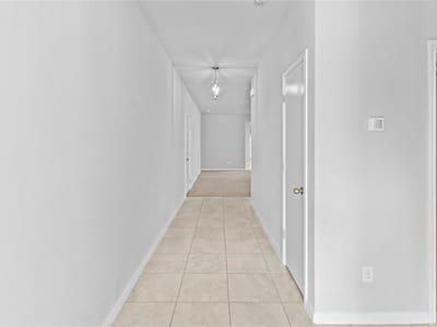 Primary bedroom at 245 E Broade ST - 4 bed 3 bath home