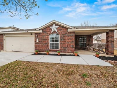 Living area at 251 Bluestem St - 4 bed 2 bath home