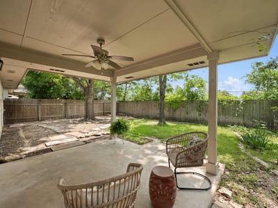 Kitchen at 2511 Claudia DR - 3 bed 2 bath home