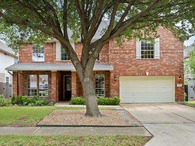 Living area at 2725 Cedar Springs Pl - 5 bed 4 bath home