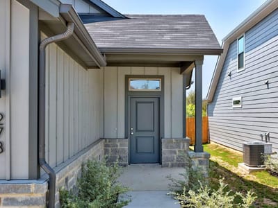 Primary bedroom at 278 Bendecido Loop - 3 bed 2 bath home