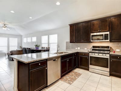 Kitchen at 281 Gaida LOOP - 3 bed 2 bath home