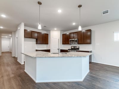 Living area at 282  Denali Dr - 2 bed 2 bath home
