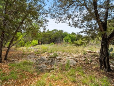 Primary bedroom at 2900 Ticonderoga Cv - Highland Lake Estates Sec 28, Lago Vista, TX