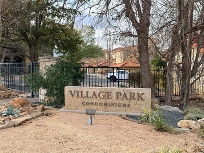 Living area at 300 San Gabriel Village BLVD Unit #521 - 2 bed 2 bath home