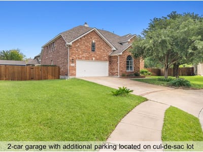 Living area at 3004 Edgecreek PL - 4 bed 3 bath home
