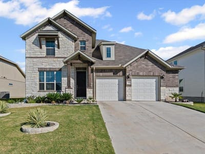 Living area at 3004 Ottaviano Way - 4 bed 3 bath home