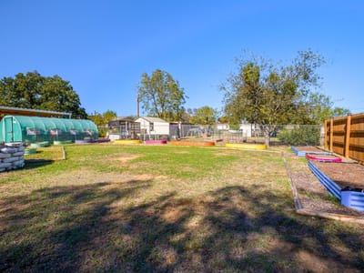 Primary bedroom at 301 E Castlebriar Dr - 2 bed 2 bath home