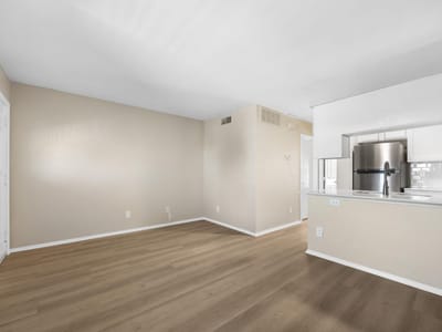 Primary bedroom at 3012 Whisper Oaks Ln Unit #J - 1 bed 1 bath home