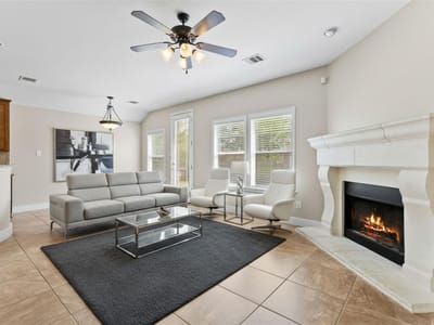Kitchen at 3013 Hawks Swoop TRL - 5 bed 2 bath home