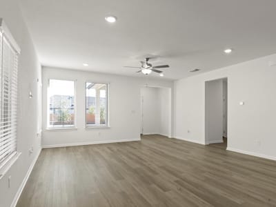 Primary bedroom at 304 Bay Breeze DR - 4 bed 3 bath home