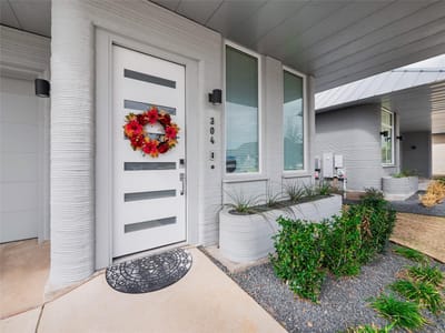Primary bedroom at 304 Painted Sunset DR - 3 bed 2 bath home