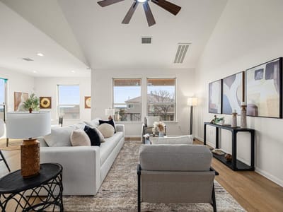 Living area at 304 Santa Maria ST - 5 bed 4 bath home