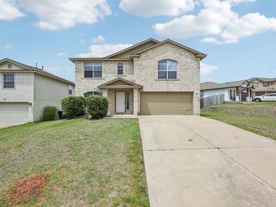 Kitchen at 326 Covent Dr - 4 bed 2 bath home