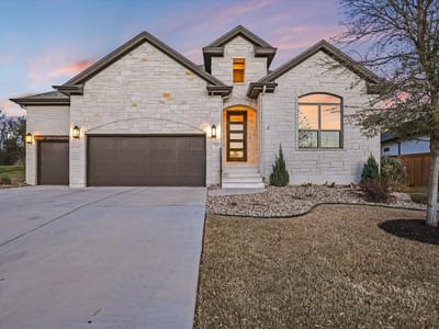 Kitchen at 332 Axis Loop - 4 bed 3 bath home