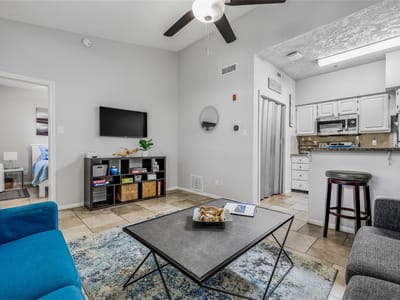 Living area at 3404 American DR Unit #3300 - 1 bed 1 bath home
