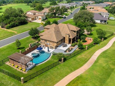 Living area at 349 Cimarron Hills TRL - 4 bed 4 bath home
