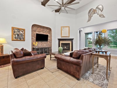 Primary bedroom at 362 Wellington Dr - 3 bed 3 bath home