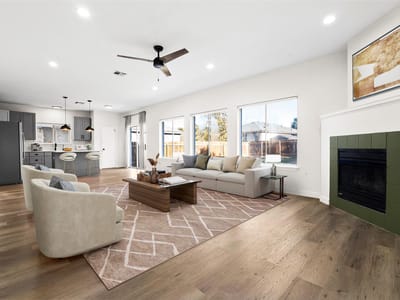Living area at 3817 Tailfeather Dr - 3 bed 2 bath home