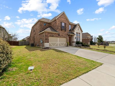 Living area at 3833 Rhythmic Dr - 3 bed 3 bath home