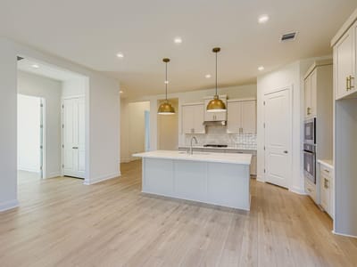 Primary bedroom at 395 Prickly Poppy LOOP - 3 bed 2 bath home