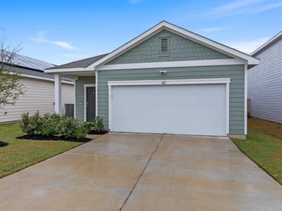 Living area at 412 Gemsbok Rd - 3 bed 2 bath home