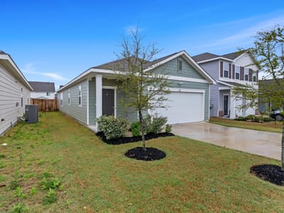 Kitchen at 412 Gemsbok Rd - 3 bed 2 bath home