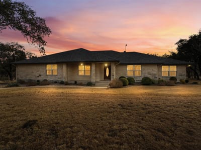 Kitchen at 420 Rundberg DR - N/A, Jarrell, TX