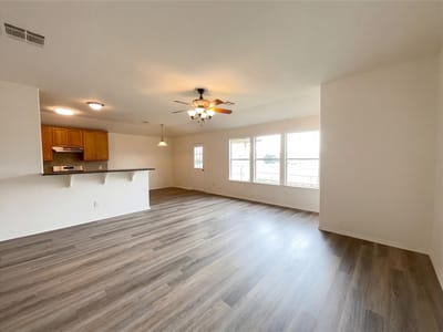 Kitchen at 506 Gettysburg LOOP - 3 bed 2 bath home