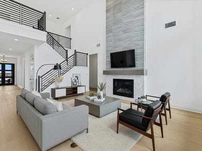 Living area at 507 Uphill Ct - 4 bed 3 bath home