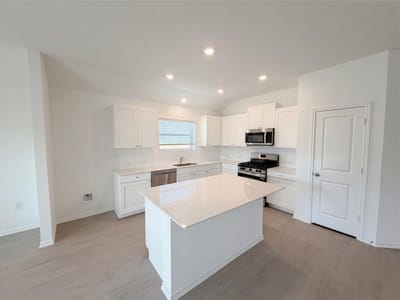 Living area at 507 Vantage DR - 4 bed 2 bath home