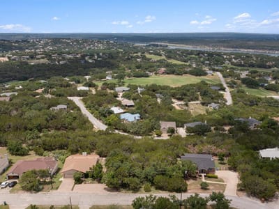 Living area at 5100 Sundown St - Lago Vista Country Club Estate, Lago Vista, TX