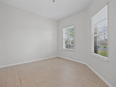 Primary bedroom at 518 Luna Vista DR - 4 bed 2 bath home